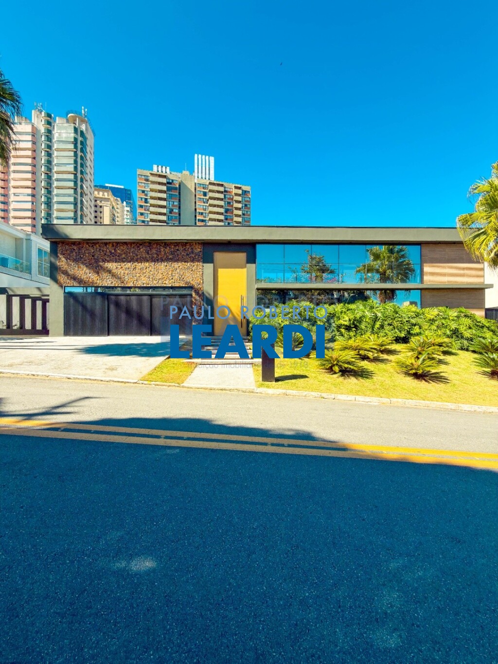 Casa de Condomínio