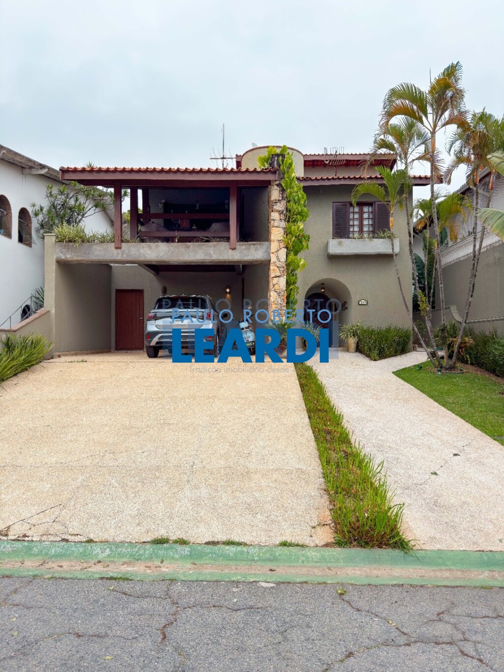 Casa de Condomínio