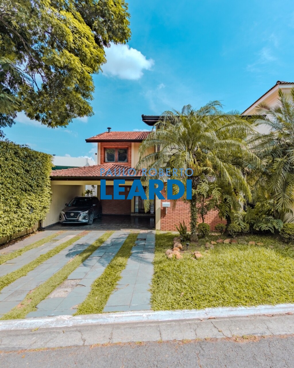Casa de Condomínio