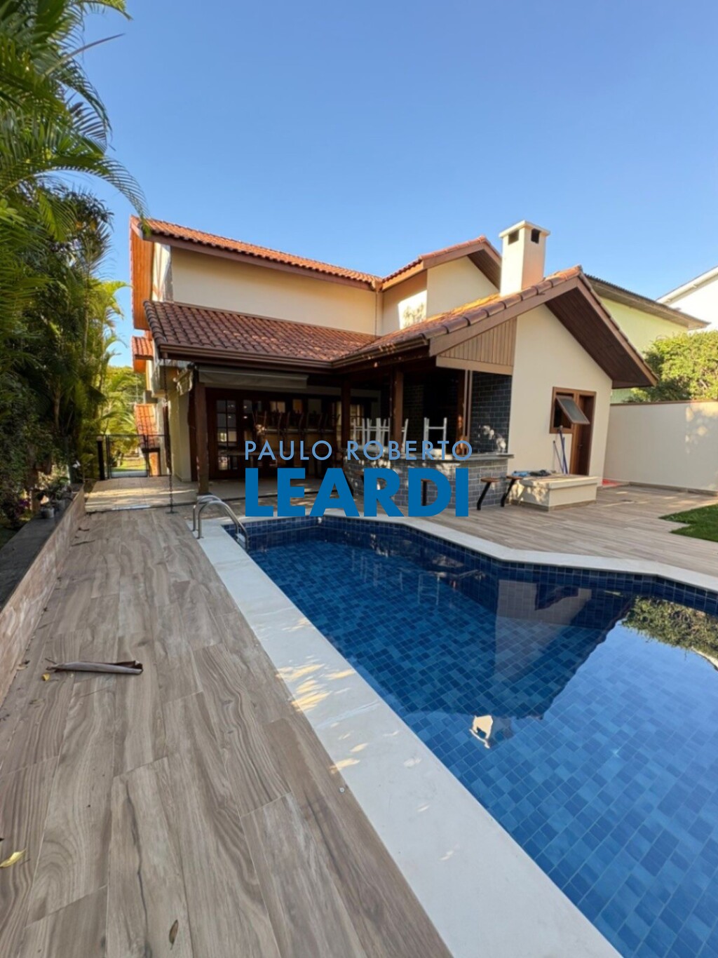 Casa de Condomínio