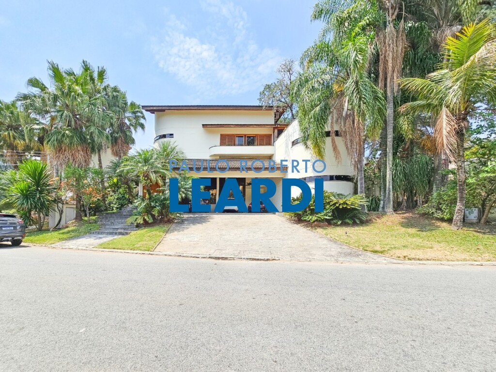 Casa de Condomínio