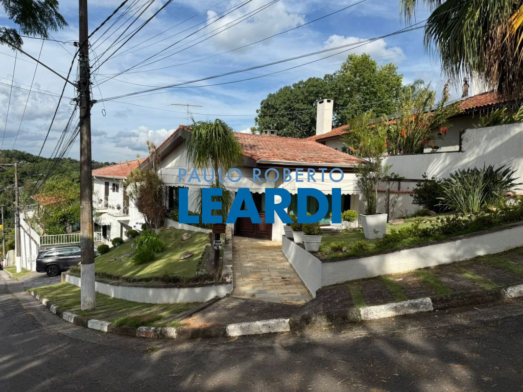 Casa de Condomínio