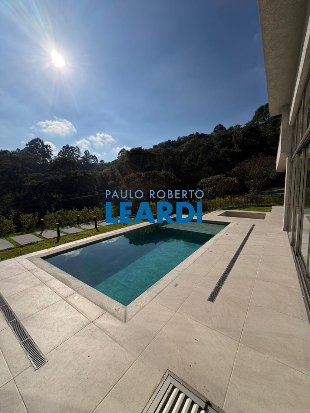 Casa de Condomínio