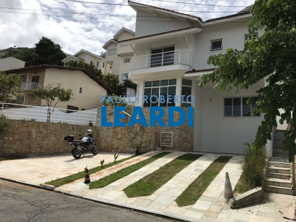 Casa de Condomínio