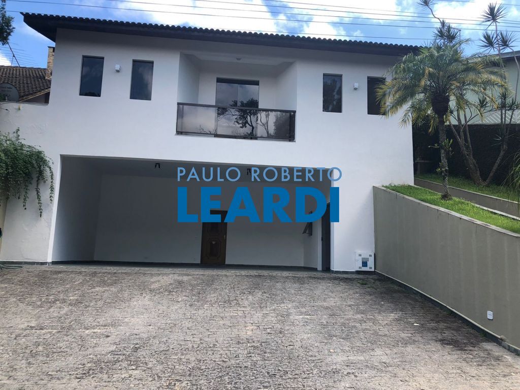 Casa de Condomínio