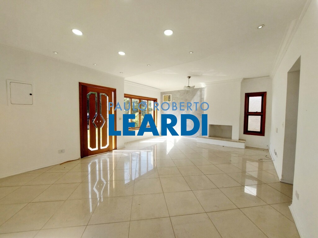 Casa de Condomínio