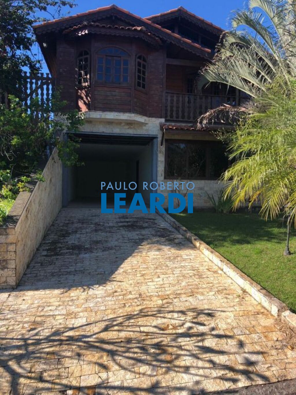 Casa de Condomínio