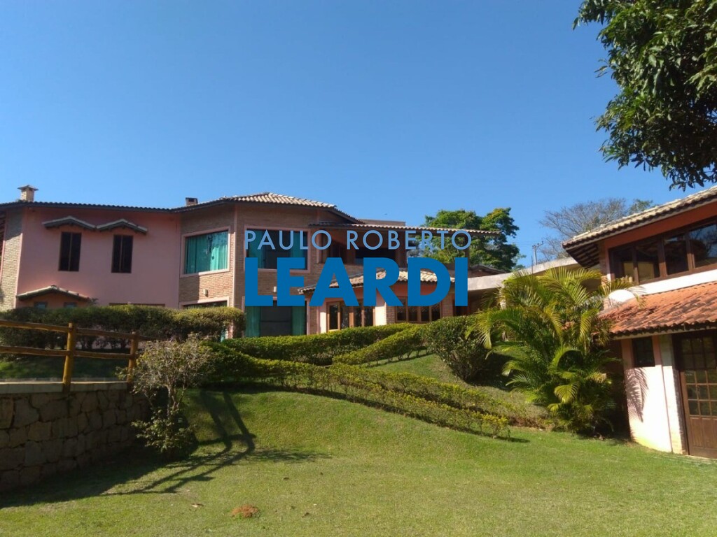 Casa de Condomínio