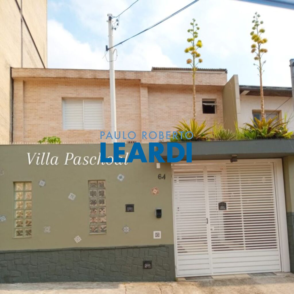 Casa de Condomínio