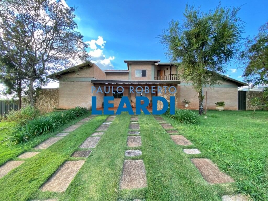 Casa de Condomínio
