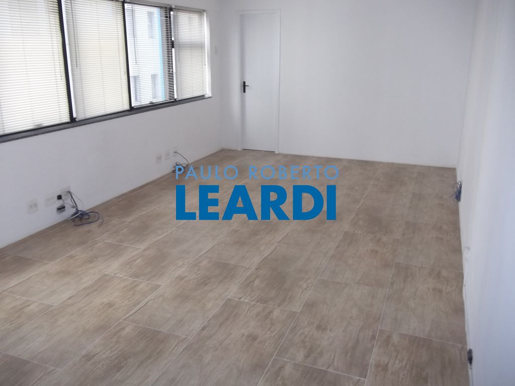 Ponto Comercial/Loja/Box