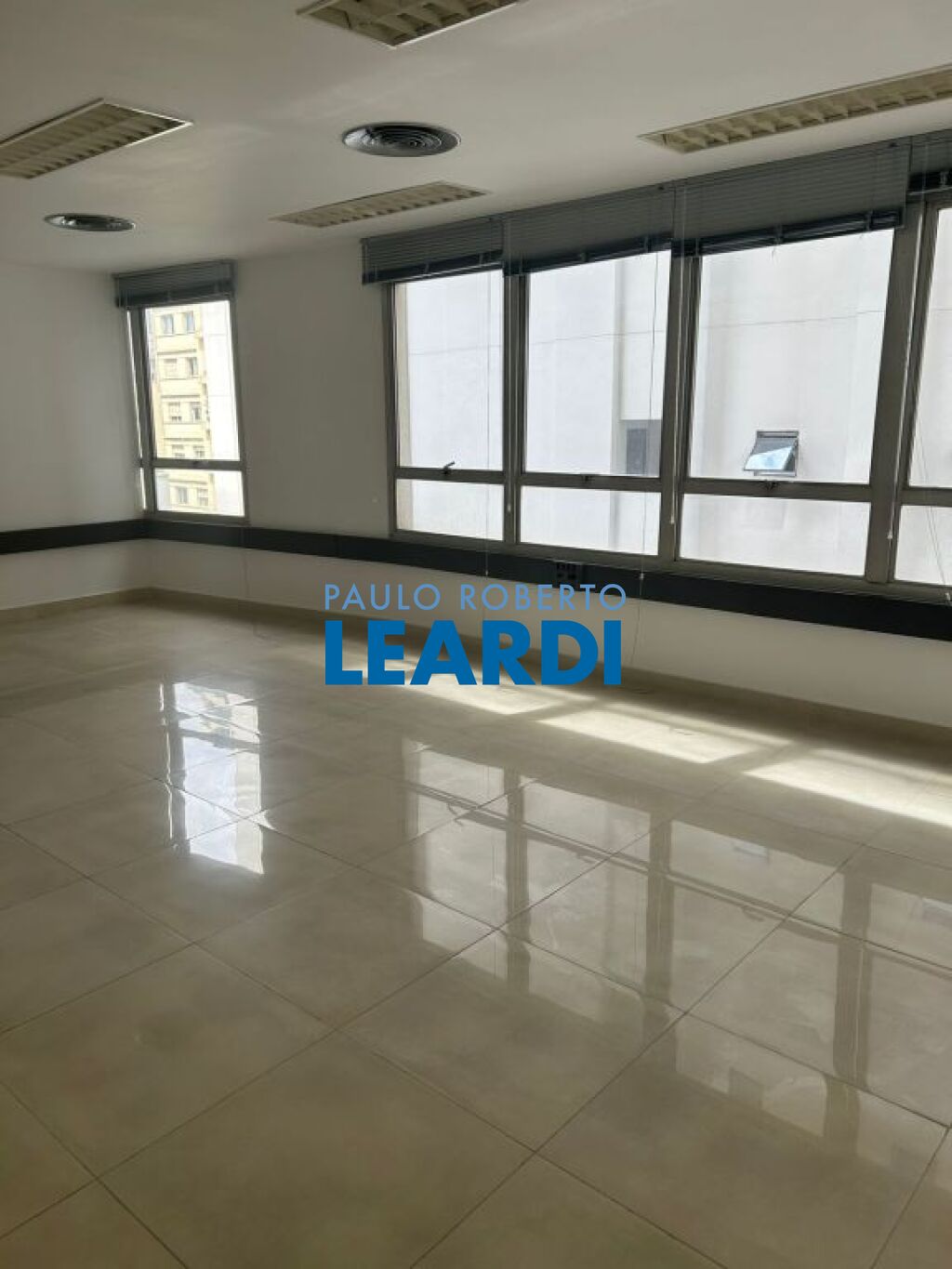 Ponto Comercial/Loja/Box