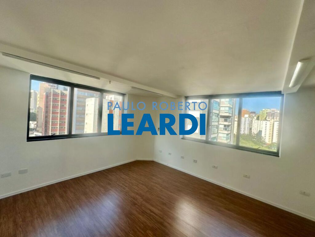 Ponto Comercial/Loja/Box