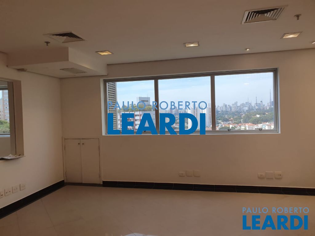 Ponto Comercial/Loja/Box