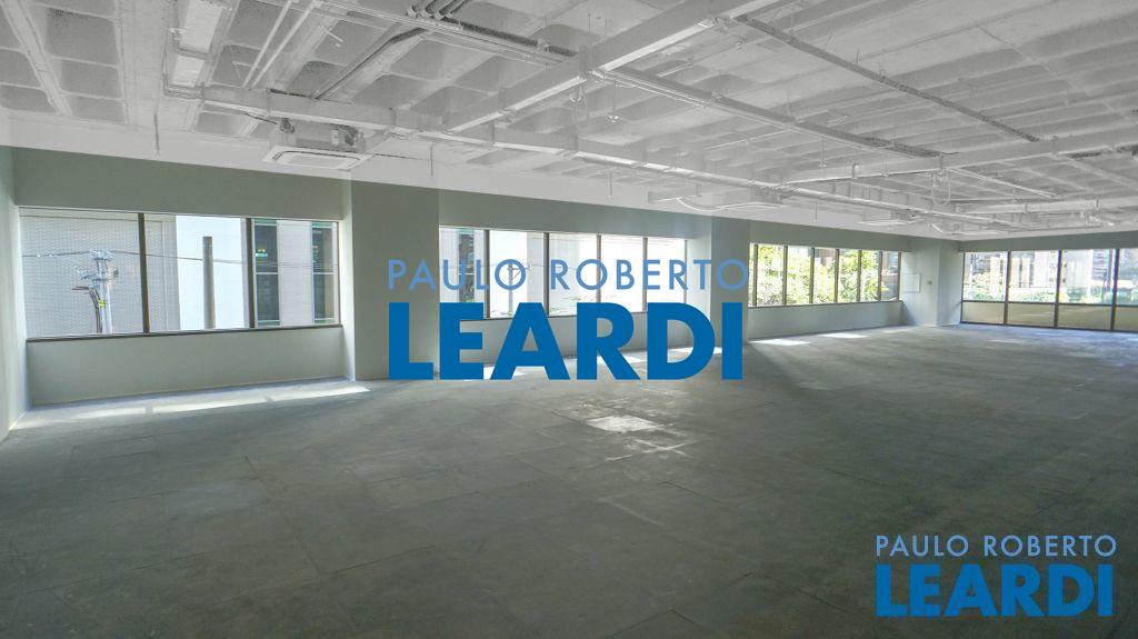 Ponto Comercial/Loja/Box